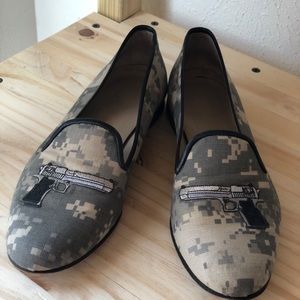 Stubbs & Wootton Camo Embroidered Loafer